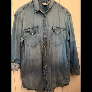 HM denim button down 🧘🏻‍♀️☮️